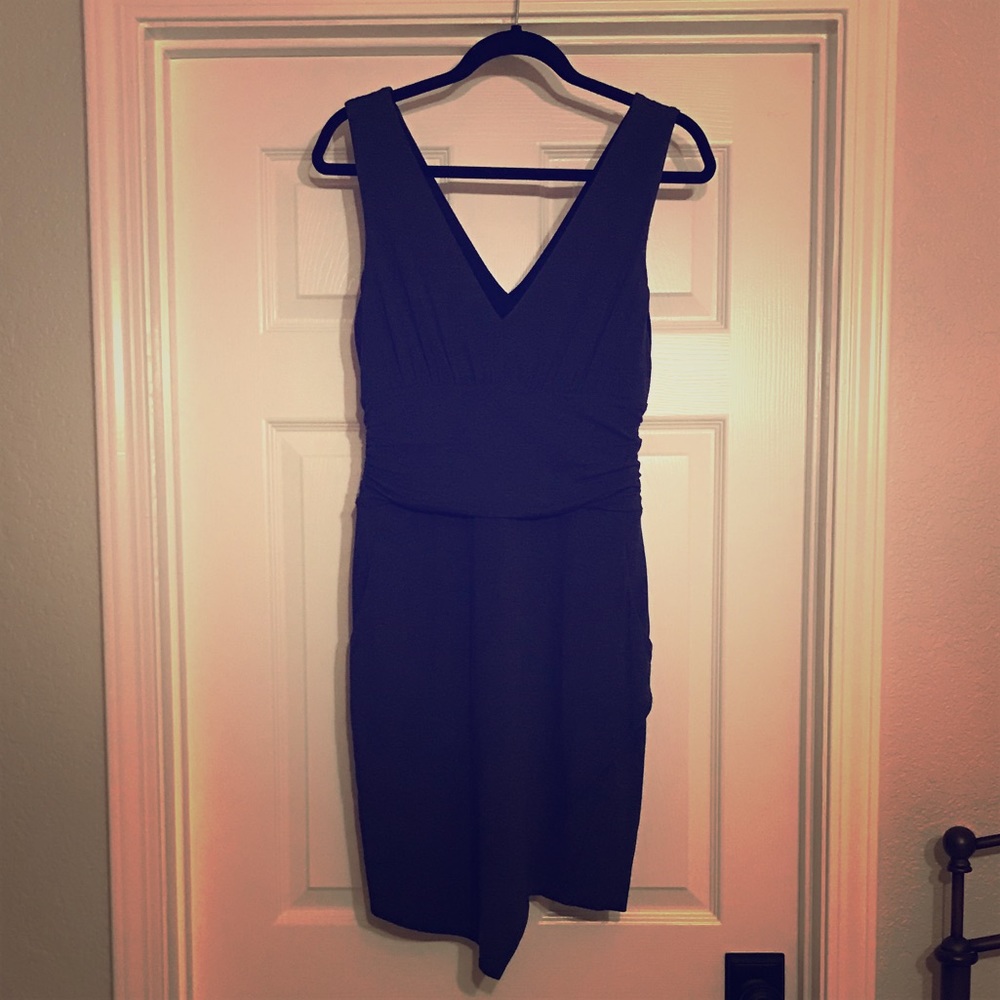 Westin dress with pockets! Size medium.